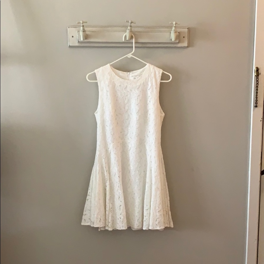 Peach Love white lace dress size Medium